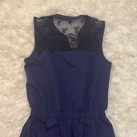 🦋NWT • KIDS JAPNA JUMPER • NAVY BLUE WITH FLOWERED DETAILED MESH • SIZE 12🦋 - Picture 4 of 5